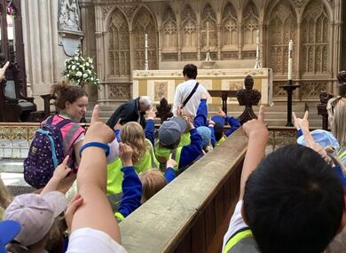 Children in Bath Abbey