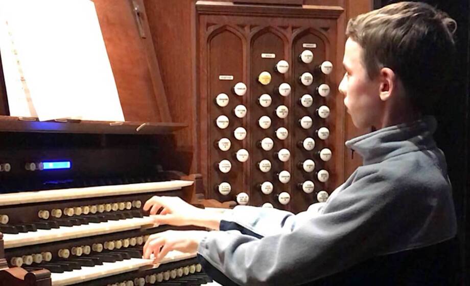 Ralph Allen pupil chosen to perform organ recital at Bath Abbey - News ...